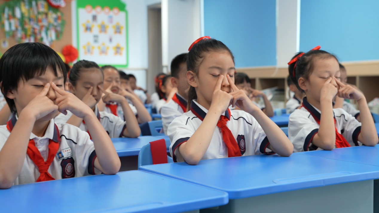 多家媒體聚焦溫州市蒲鞋市小學(xué)愛(ài)眼護(hù)眼創(chuàng)新舉措